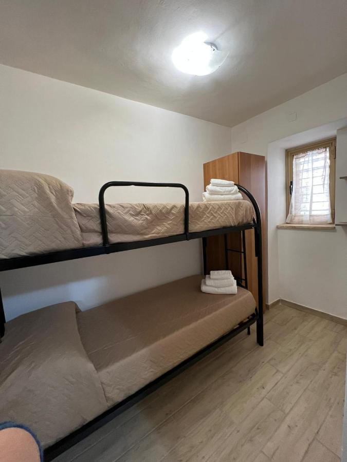 Bed and Breakfast The Mistral Шилла Экстерьер фото